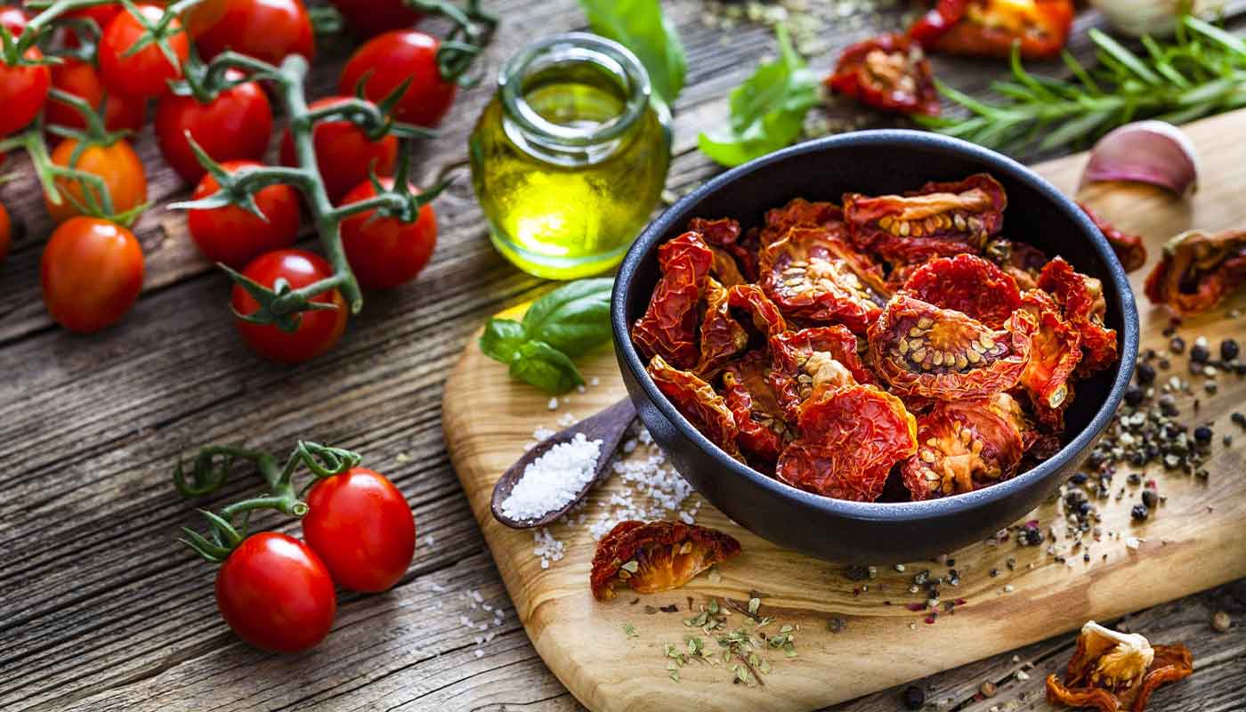 تهیه میوه خشک