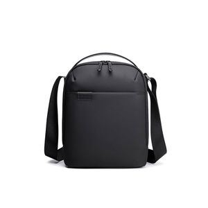 کیف رو دوشی آرکتیک هانتر مدل Arctic Hunter K00579 