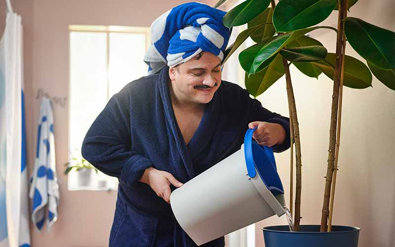 میزان مصرف آب خود را به راحتی کاهش دهید!
